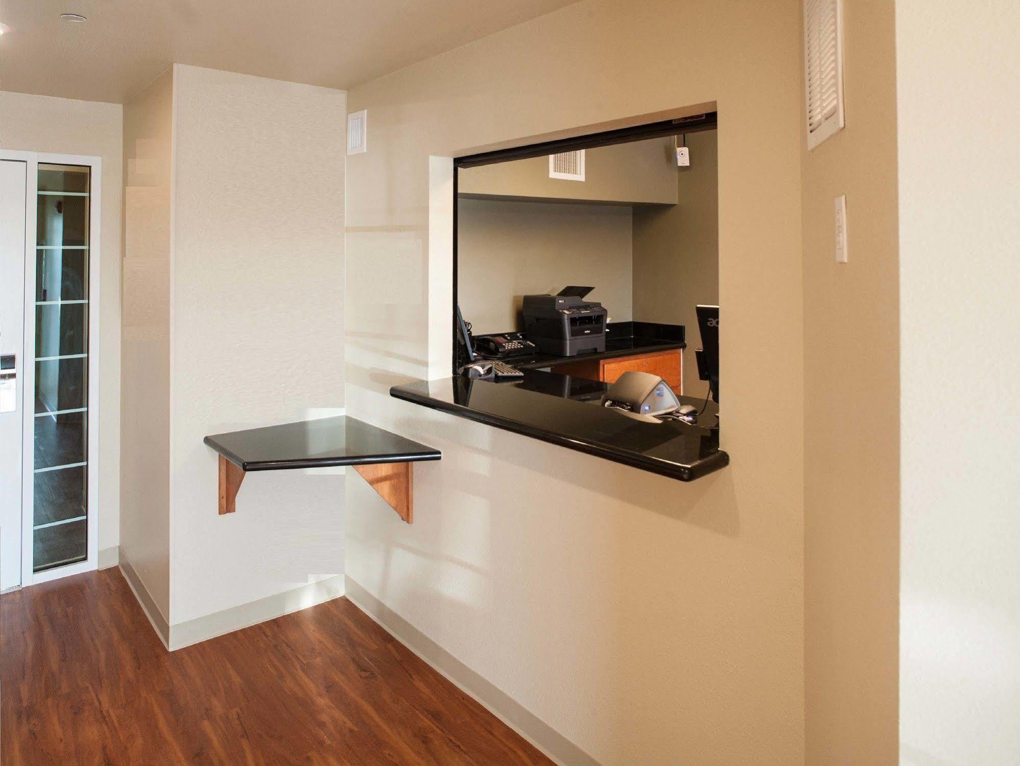 Extended Stay America Select Suites - Colorado Springs Exteriér fotografie